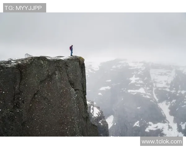 对话攀岩高手周军探讨他的职业生涯与挑战经历